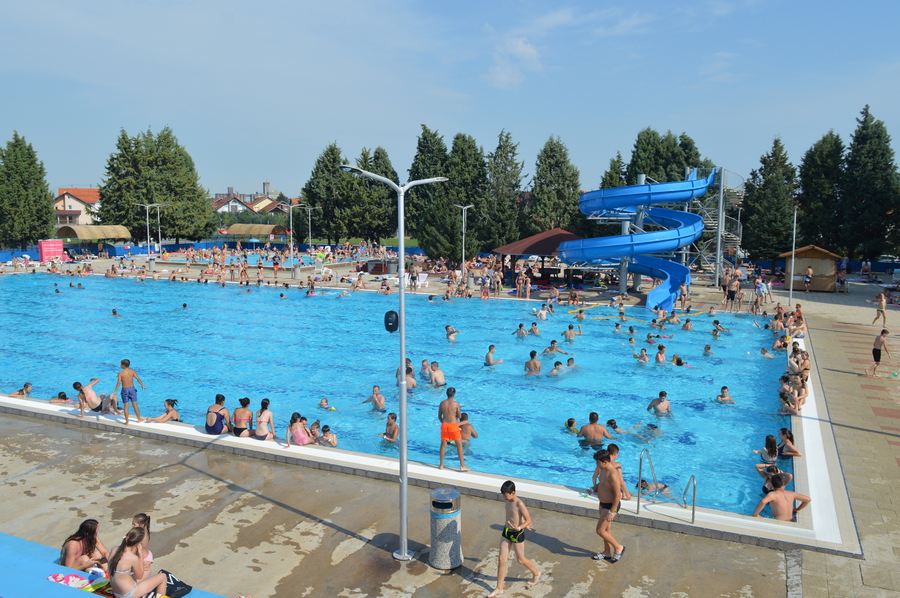 Kupališna sezona na Gradskim bazenima do 20. rujna
