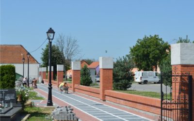 Popločavanje nogostupa na gradskom groblju