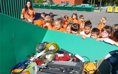 Zvrkani u reciklažnom dvorištu učili razdvajati otpad
