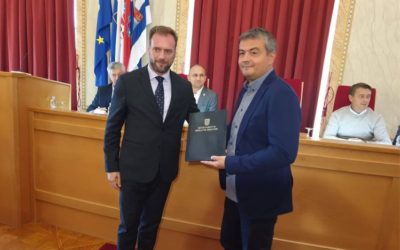 Zemljište Ćolnićevoj školi
