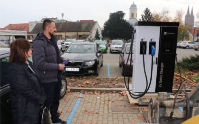 Postavljena prva punionica za električna vozila u Đakovu