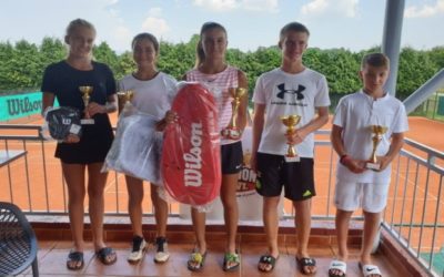 Anja Belvanović druga na turniru u Požegi