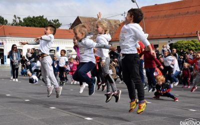 [FOTOGALERIJA] Obiteljski mini maraton “Trkom za Zvrkom”