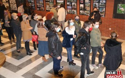[FOTOGALERIJA] Predstava “Njuške”, gostovanje Teatra EXIT