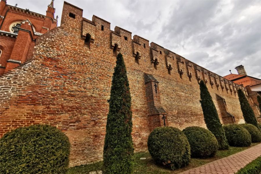 Đakovačke zidine kao dio bogate povijesti grada