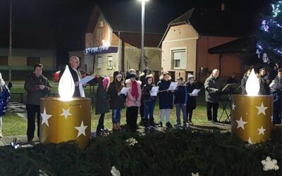 Treća adventska svijeća upaljena i u Budrovcima