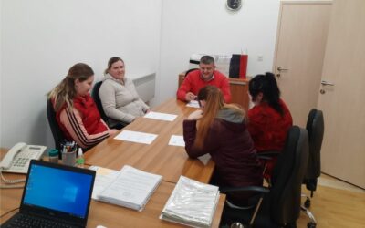 Djeca iz Preslatinaca općinskim kombijem putuju do svojih škola