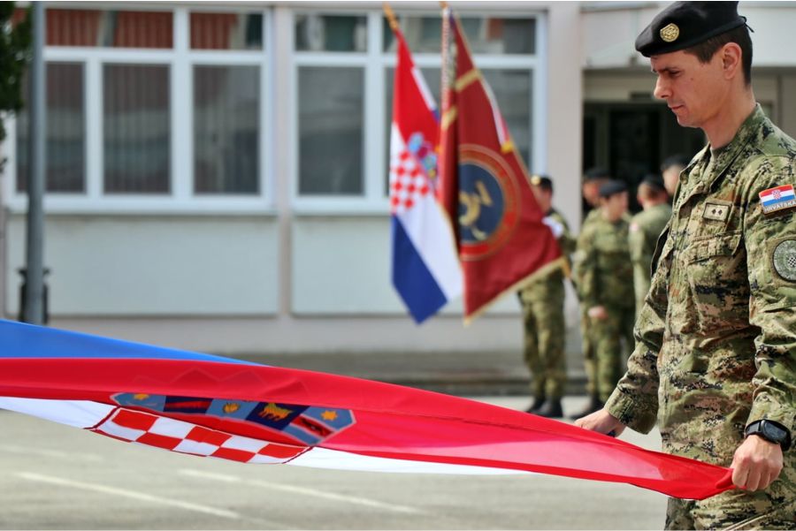 Danas obilježavamo Dan oružanih snaga RH i Dan hrvatske kopnene vojske