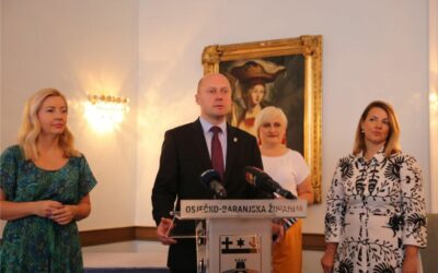 Uručeni ugovori o dodjeli sredstava za prehranu učenika u riziku od siromaštva