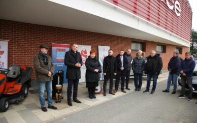 Uručena vrijedna sportska oprema sportskim klubovima i udrugama