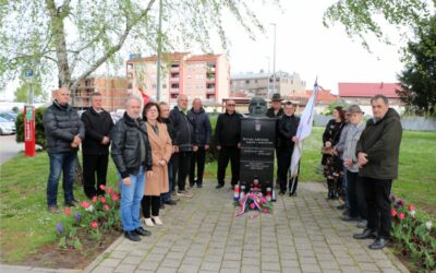 Održana komemoracija kod spomenika Glava koja tone