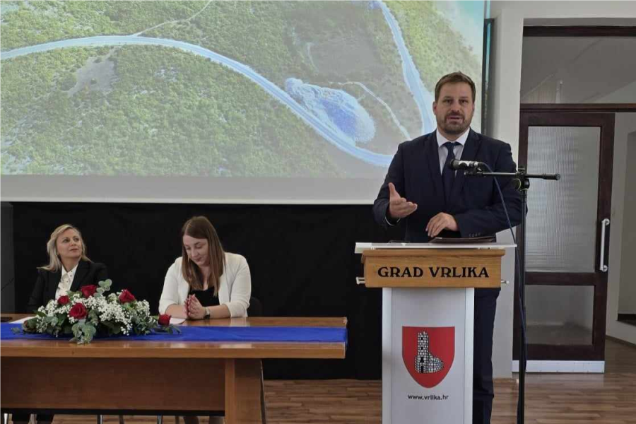 Svečano obilježen Dan grada Vrlike – grada prijatelja Đakova