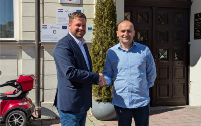 Marin Mandarić predao potpise za novu kandidaturu, podršku mu pružio Ivan Anušić