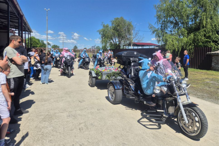 Moto zeke poklonima razveselili mališane s područja Općine Drenje