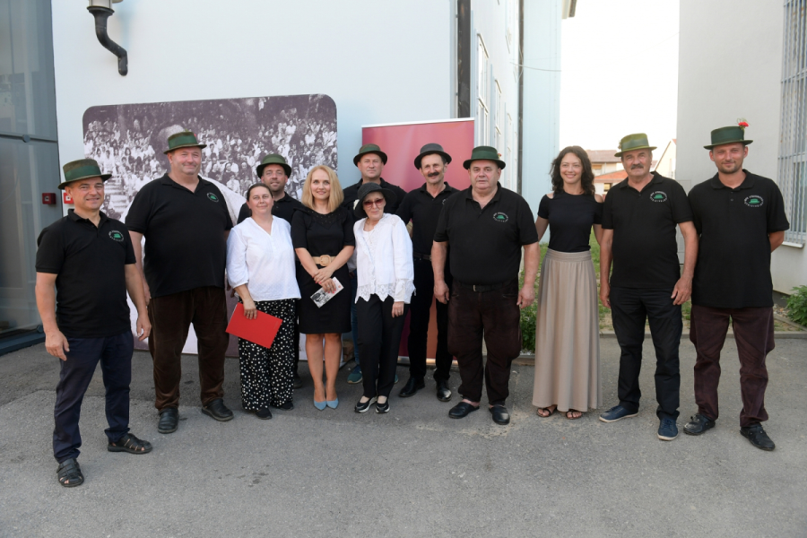 Izložba Julije Njikoš_Foto_Grad Đakovo