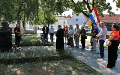 Kod spomenika “Glava koja tone” održana komemoracija žrtvama totalitarnih režima