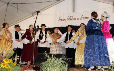 U Novim Perkovcima održana 5. Smotra folklora na drumu