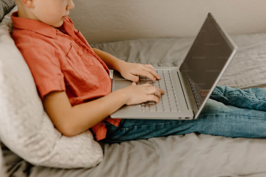 Europol upozorava: Internet sve češće oruđe trgovine ljudima i seksualne eksploatacije djece