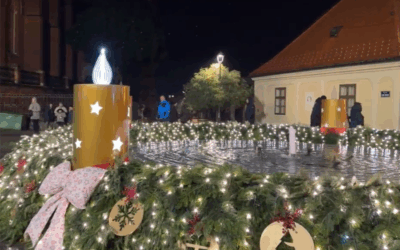 Na Strossmayerovom trgu upaljena prva adventska svijeća