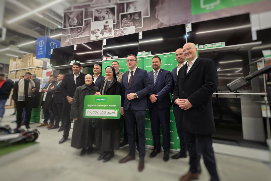 U Đakovu svečano otvoren 33. prodajni centar Pevexa