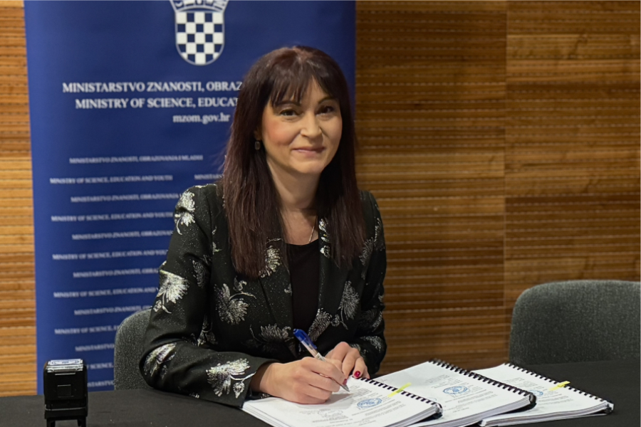 Potpisani ugovori vrijedni 26,3 milijuna eura za ulaganja u osnovne škole u Osječko-baranjskoj županiji