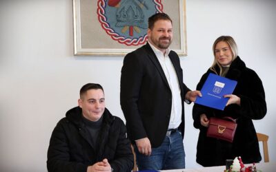 Potpisani ugovori o stipendiranju studenata Grada Đakova