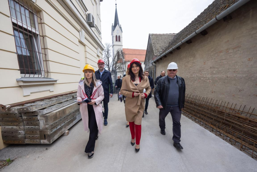 U tijeku dogradnja OŠ Satnica Đakovačka vrijedna 1,6 milijuna eura