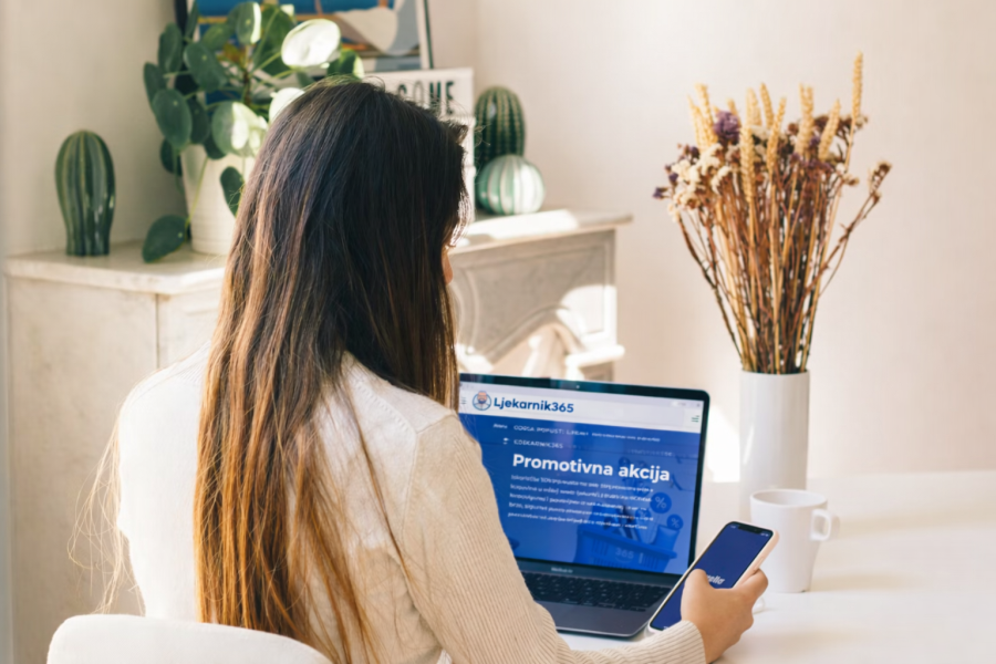 Online prodaja medicinskih proizvoda_Foto_Unsplash