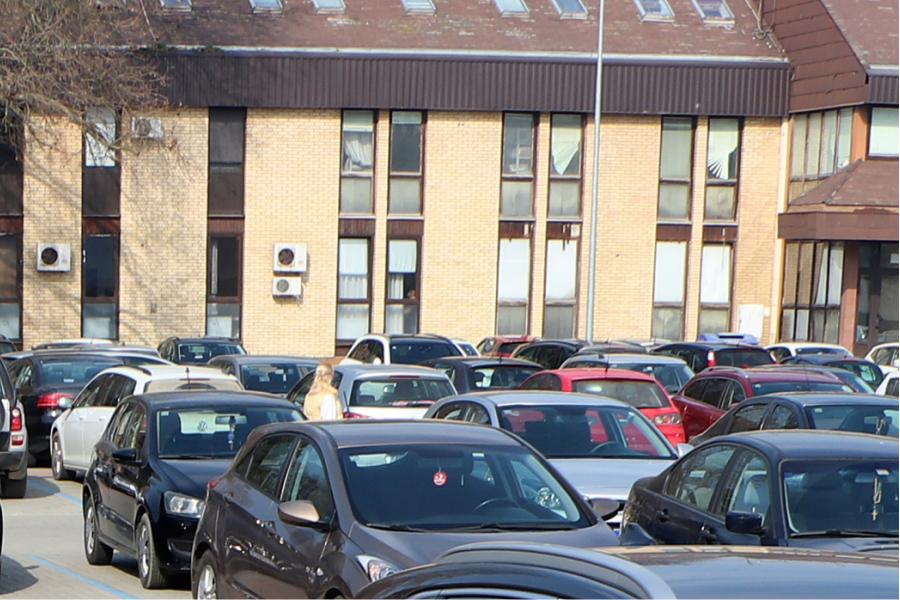 Grad Đakovo poziva građane na e-savjetovanje o novoj Odluci o javnim parkiralištima