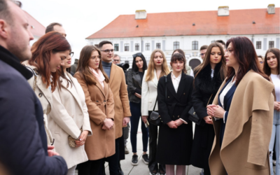 Osječko-baranjska županija bilježi pozitivne demografske trendove, važan porast upisa djece u osnovne škole i vrtiće