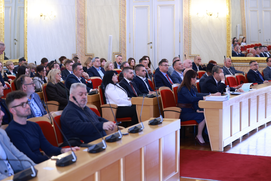 Stanovanje, zdravstvo i gospodarstvo u fokusu: održana 9. sjednica Skupštine OBŽ