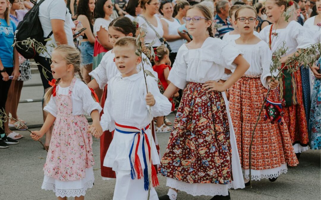 Pogledajte program 60. Đakovačkih vezova za nedjelju 28. 6. 2026.