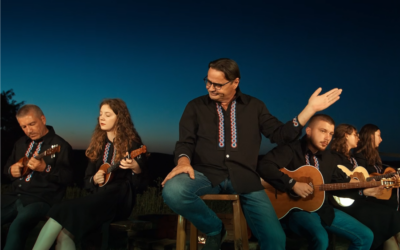 Tamburaški orkestar Rapsodija i Željko Lončarić Žec snimili spot za pjesmu „Lijepa Ana iz sokaka mog“