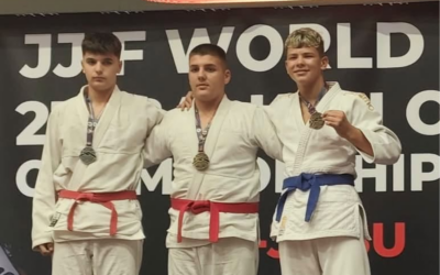 Mihael Mejdanac dvostruki prvak Balkana! Član JJK Factory Đakovo osvojio dva zlata u Banjoj Luci